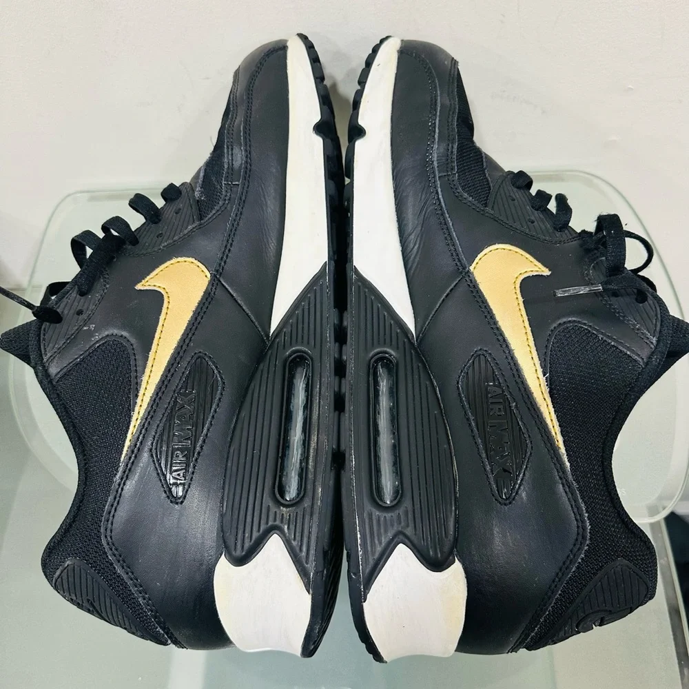 Nike‎ Air Max 1 Essential (931902-991) Sneakers Men Size 15 Black / Gold